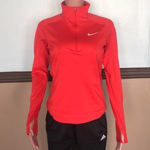 🔥NIKE SPORTWEAR🔥SWEATER